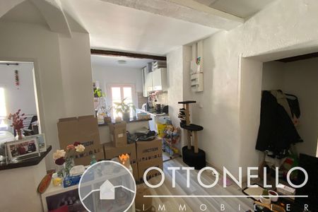 Appartement 33 m2 - 2ème étage ROQUEBRUNE SUR ARGENS - Photo 5