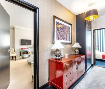 5 bedroom semi-detached house to rent - Photo 2