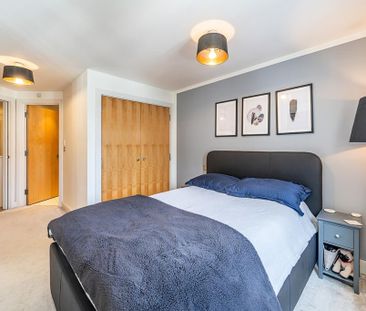 2 bedroom flat to rent - Photo 5