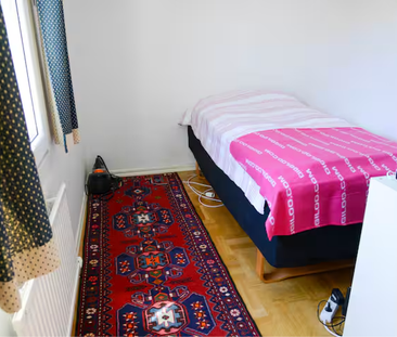 Svärmarevägen, Beddingestrand - Photo 4