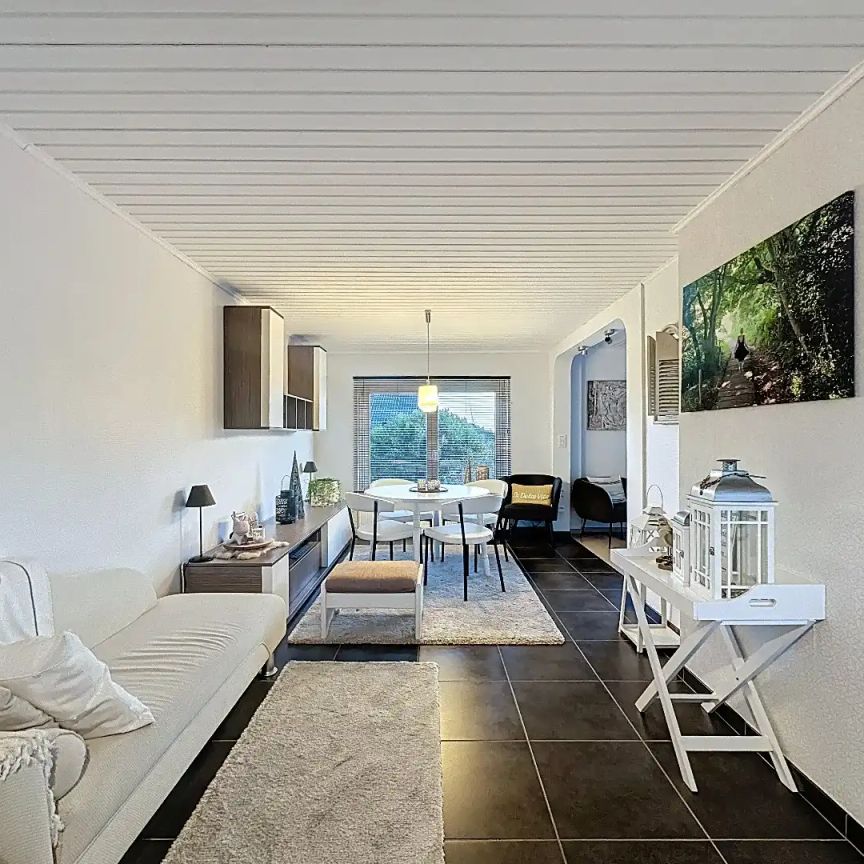 Woning met 2 slaapkamers en garage te Koekelare - Photo 1