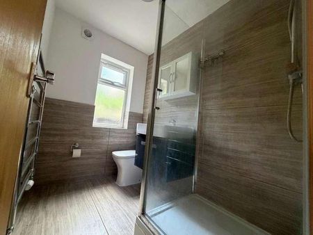 Meyrick Court, Luton, LU1 - Photo 3