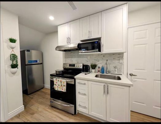 For Lease - 9 Albert Newell Drive, Markham, Ontario - Photo 1