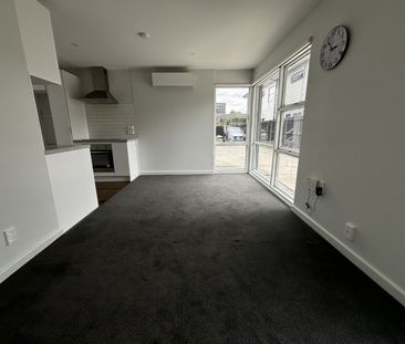 1/217 Fitzgerald Ave, City Centre (Christchurch City) - Photo 1