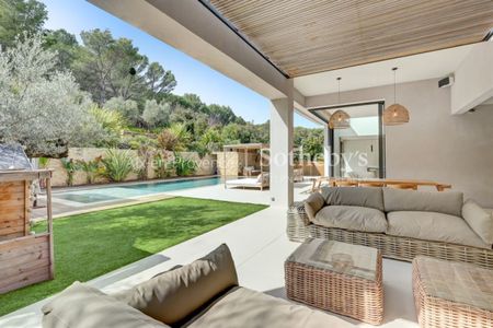 Villa Contemporaine a louer de 350 m² à Ventabren avec piscine – Élégance et Sérénité - Photo 2