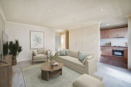 Conveniently located - Photo 3