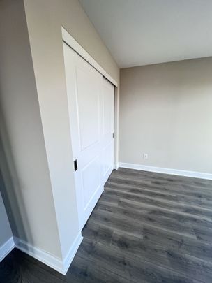 For Lease - 3240 William Colston Avenue Unit# 1212, Oakville, Ontario - Photo 1