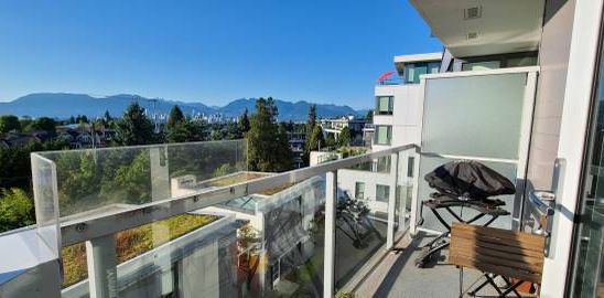 Cambie QE Park 1bed & den - Photo 2