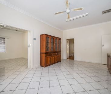 46 Clifford Street, Torrensville SA 5031 - House For Rent | Domain - Photo 2