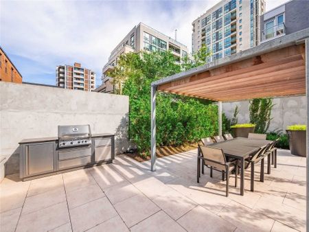 For Lease - 101 Erskine Avenue Unit# 910, Toronto, Ontario - Photo 3