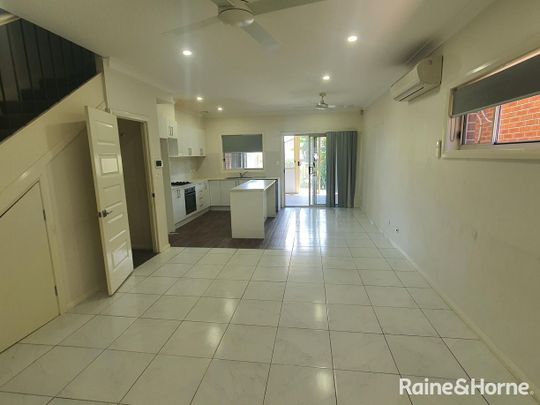 STUNNING DUPLEX IN THE HEART OF INGLEBURN - Photo 1