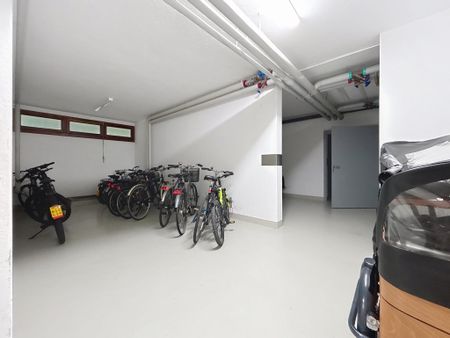 Beautiful 3-room apartment furnished in the heart of Champel - Photo 5