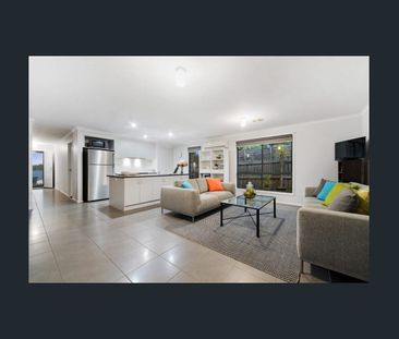 Beautiful property for family in a lovely neighbourhood! - availabl... - Photo 1