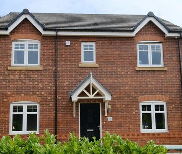 4 bedroom detached house to rent - Photo 4