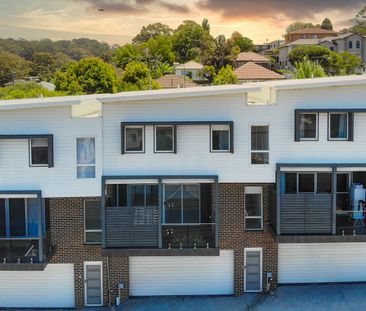 Modern townhouse in prime location - Photo 3