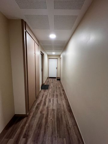 Location Appartement 2 pièces 44m² - Photo 5