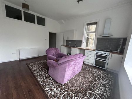1 bedroom flat to rent - Photo 5