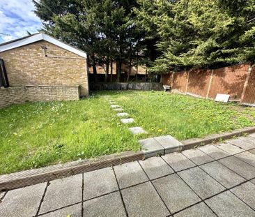 7 bedroom detached house to rent - Photo 3