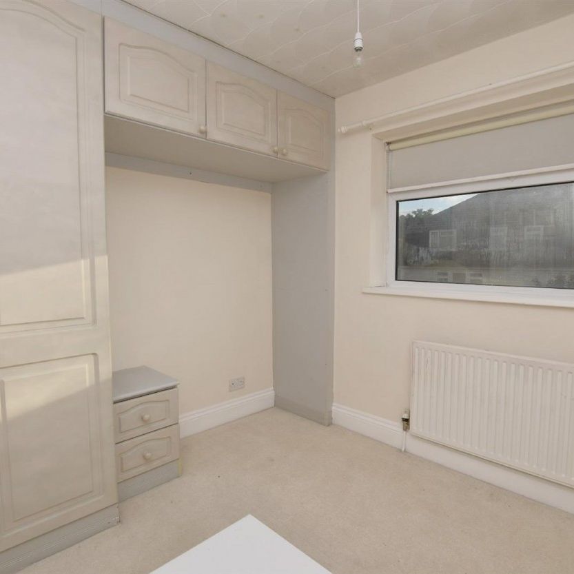 10006 Kilmersdon Road, Bristol - Photo 1