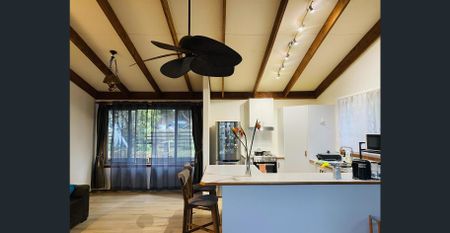 Executive Family Residence With Sweeping Water and Bush Views! - Photo 4