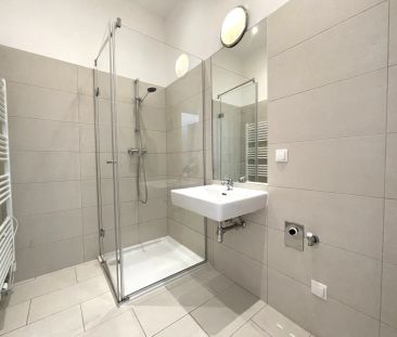 CHARMANTE 2- ZIMMER WOHNUNG IN SCHÖNEM ALTBAU - Photo 5