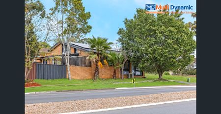 For Lease - Comfortable & Convenient 3-Bedroom Family Home. - Photo 3