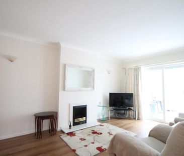 2 bedroom semi-detached bungalow to rent - Photo 2