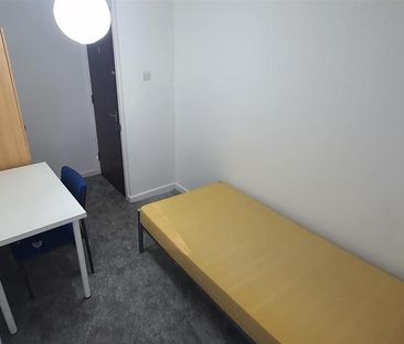 6 bedroom house share to rent - Photo 1