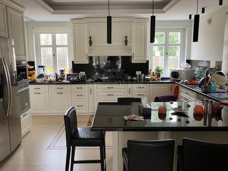 New Six Bedroom Mansion on Large Plot - Pipera - Fotografie 4