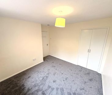 3 bedroom property to rent - Photo 2