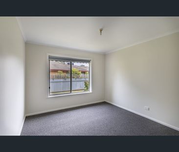 1/521 Abercorn Street, South Albury, NSW 2640 - Photo 2