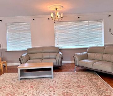 3 bedroom detached bungalow to rent - Photo 1