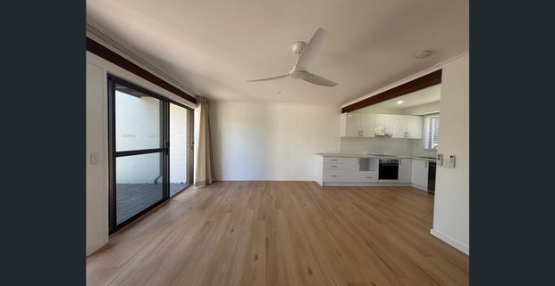 Coastal, Fully Renovated 2-Bedroom Unit - Photo 1