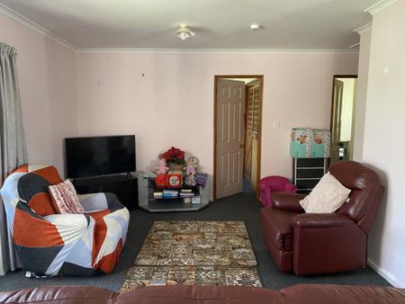 Cosy 2 Bedroom Unit - Photo 5