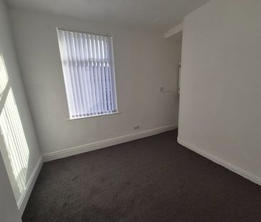 2 Bed Terraced House, Southgate Road, L13 - Photo 3