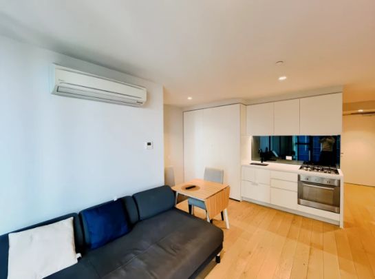 442 Elizabeth Street, Melbourne - Photo 1