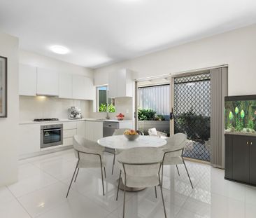 Modern Comfort and lifestyle in Prime Location - Photo 4