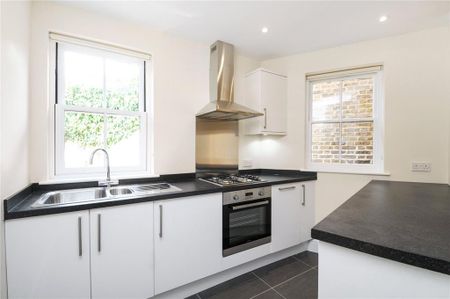 2 bedroom end of terrace house to rent - Photo 5