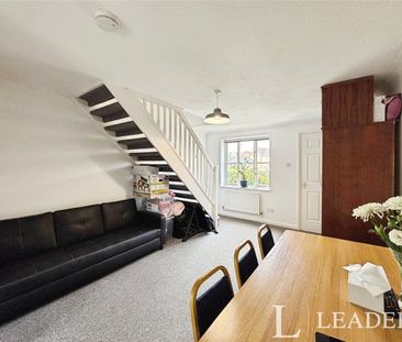 2 bedroom property to rent Westbury Rise, Harlow, CM17 - Photo 4
