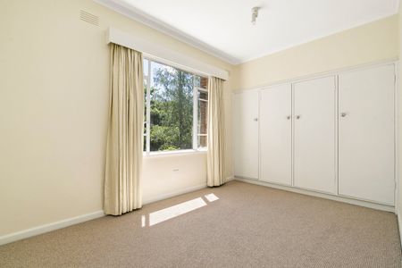 6/4 Swinton Avenue, Kew VIC 3101 - Photo 2