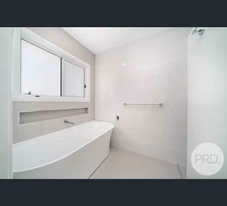 68 Shaw Street, Wagga Wagga, NSW 2650 - Photo 5