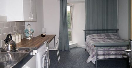 1 bedroom flat to rent - Photo 2