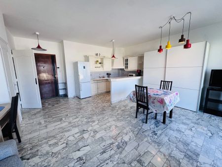 Location Appartement 1 pièces 38 m2 à Nice - Photo 4