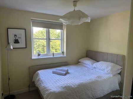 2 bedroom property to rent in London - Photo 2