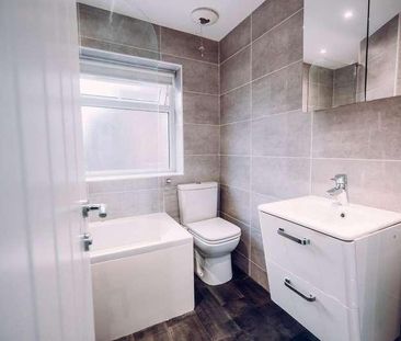 Philips Park Road East, Whitefield, M45 - Photo 4