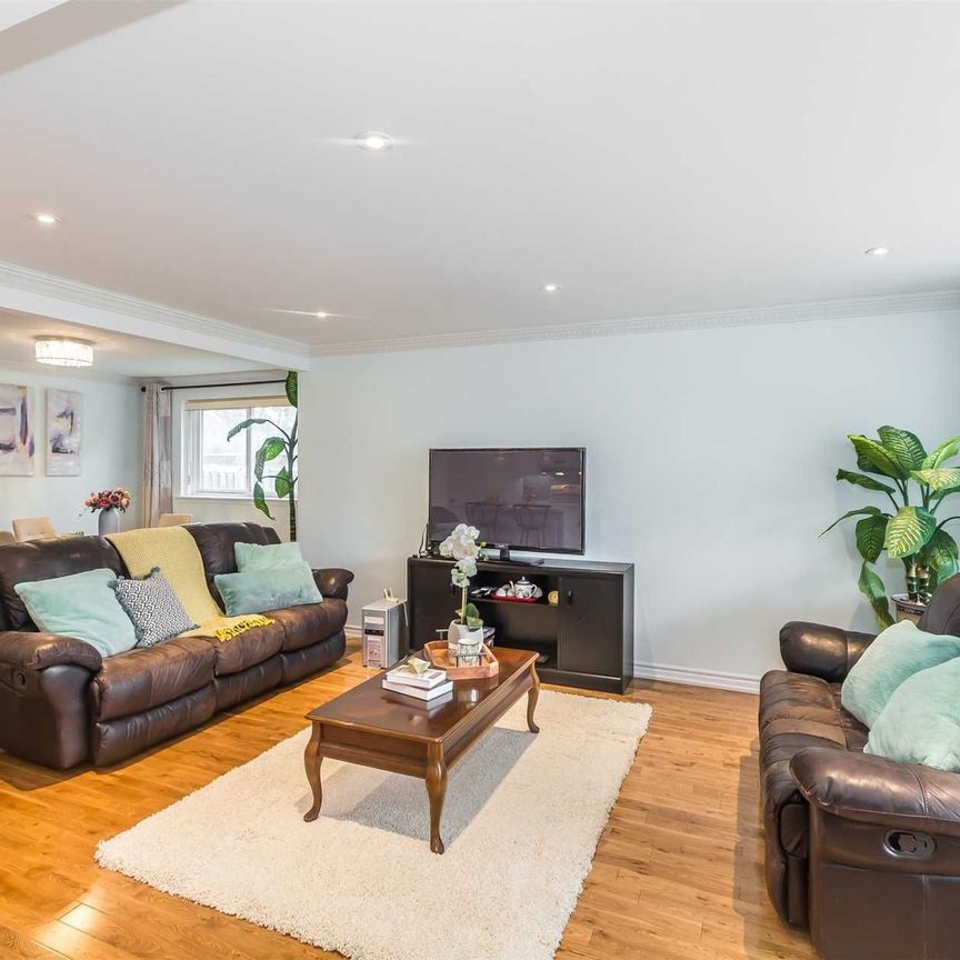 For Lease - 1232 Huntingwood Drive Unit# Upper, Toronto, Ontario - Photo 1