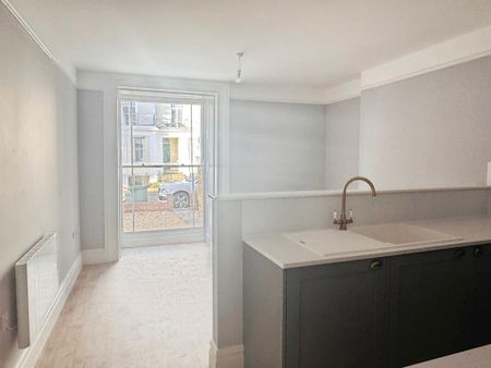 1 bedroom flat to rent - Photo 3