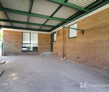 7 Hotham Circuit, Thurgoona - Photo 2