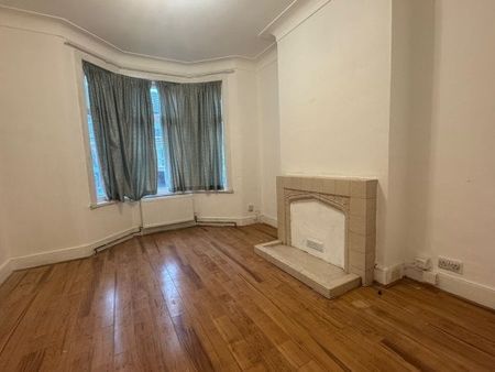 Creighton Avenue, London, E6 3DT, Property for rent - Photo 4