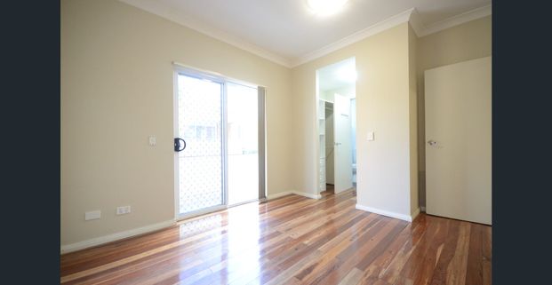 2 BEDROOM GARDEN APARTMENT! - Photo 1